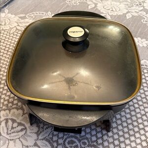 Presto Vintage 16in Electric Skillet